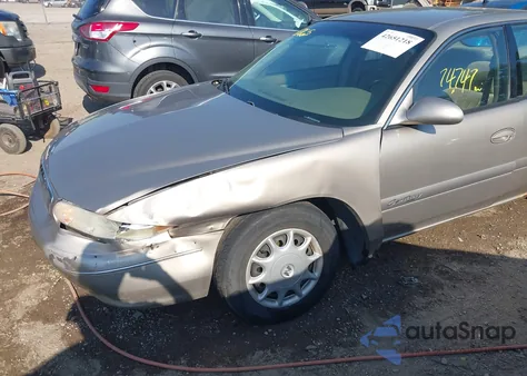 2002 Buick Century Custom z USA, uszkodzony, nr VIN 2G4WS52J721219712